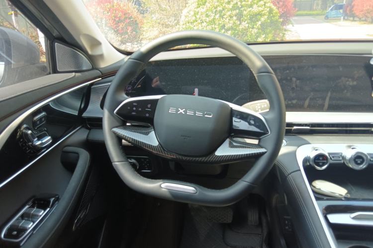 Used EXEED Lingyun 2024 300T Two-Wheel Drive Starlight Edition Steering Wheel