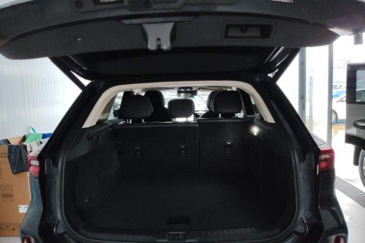 Used EXEED Lingyun 2024 300T Two-Wheel Drive Starlight Edition Trunk