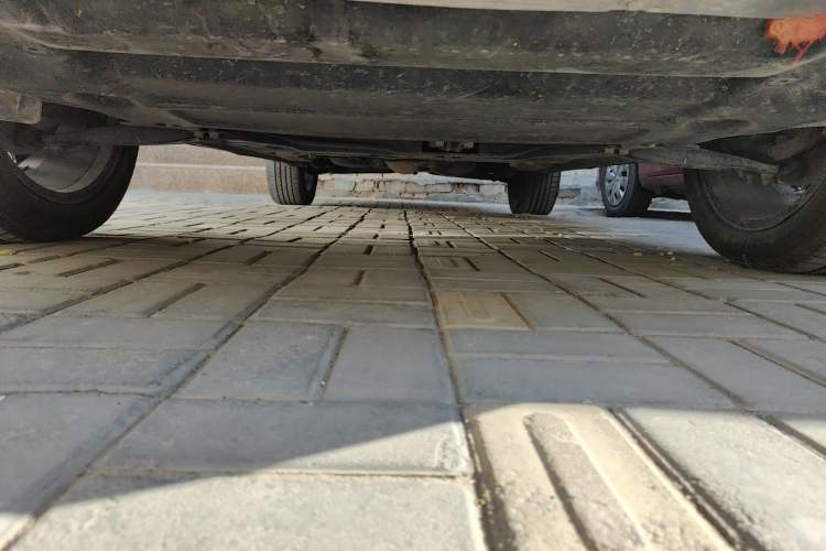 Used EXEED Lingyun 2024 300T Two-Wheel Drive Starlight Edition Chassis Front