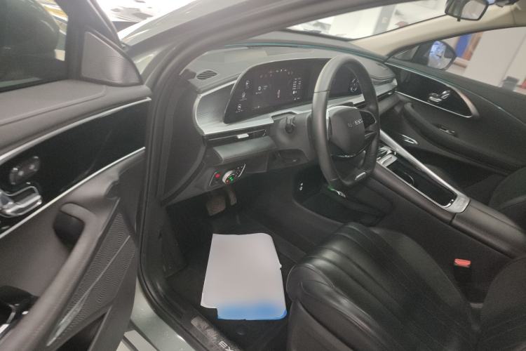 Used EXEED Lingyun 2024 400T Two-Wheel-Drive King Edition Driver Seat