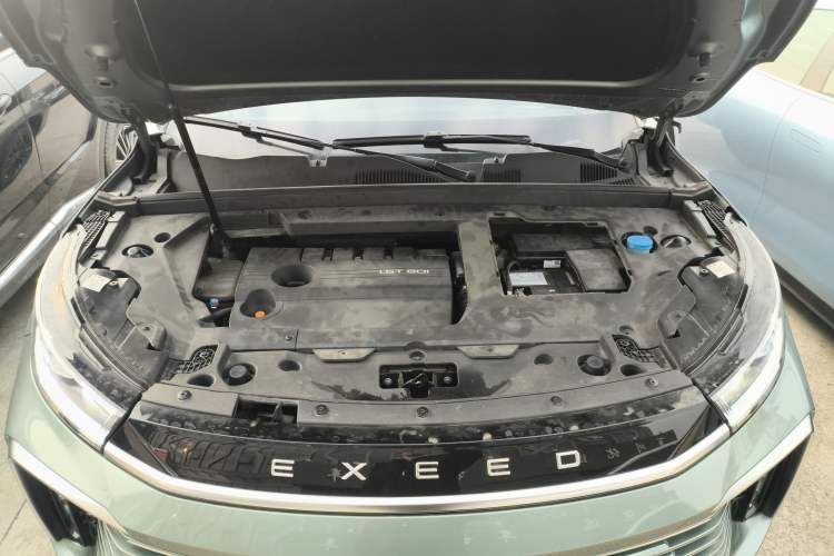 Used EXEED Lingyun 2024 300T Two-Wheel Drive Starlight Edition Engine Bay