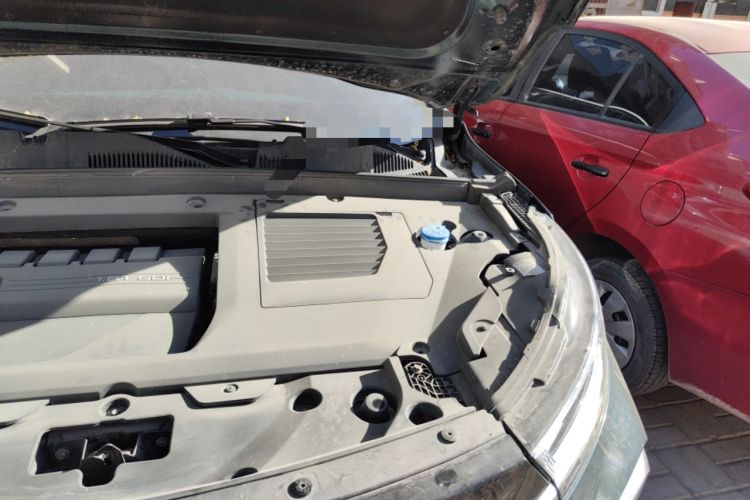 Used EXEED Lingyun 2024 300T Two-Wheel Drive Starlight Edition Engine Bay Left