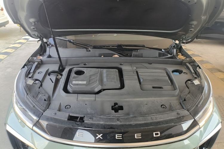Used EXEED Lingyun 2024 400T Two-Wheel-Drive Star Prestige Edition Engine Bay