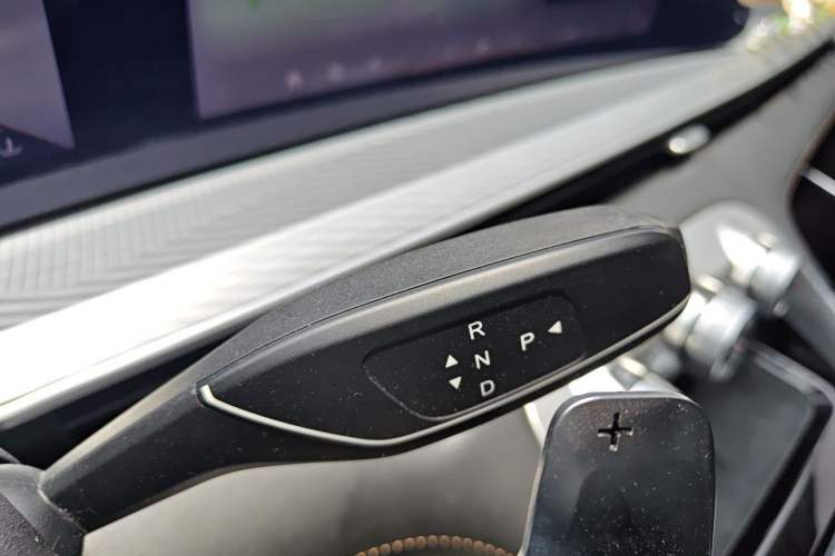 Used EXEED Lingyun 2024 400T Four-Wheel Drive Star Prestige Edition Gear Lever