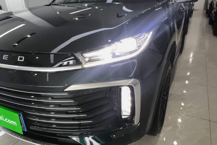 Used EXEED Lingyun 2024 300T Two-Wheel Drive Starlight Edition Left Front Headlight