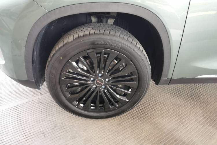 Used EXEED Lingyun 2024 300T Two-Wheel Drive Starlight Edition Left Front Wheel Hub