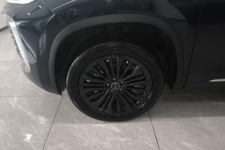 Used EXEED Lingyun 2024 300T Two-Wheel Drive Starlight Edition Left Front Wheel Hub
