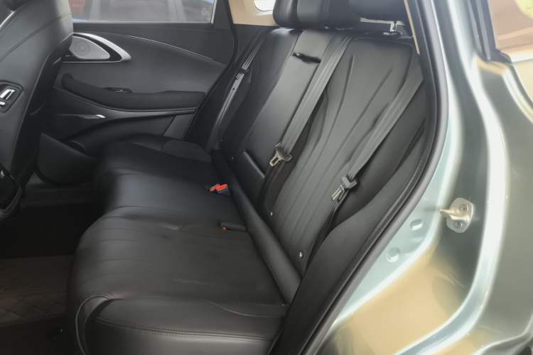 Used EXEED Lingyun 2024 400T Two-Wheel-Drive Star Prestige Edition Left Rear Seat