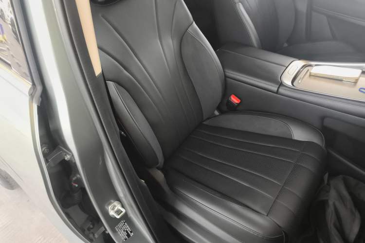 Used EXEED Lingyun 2024 400T Two-Wheel-Drive Star Prestige Edition Right Front Seat