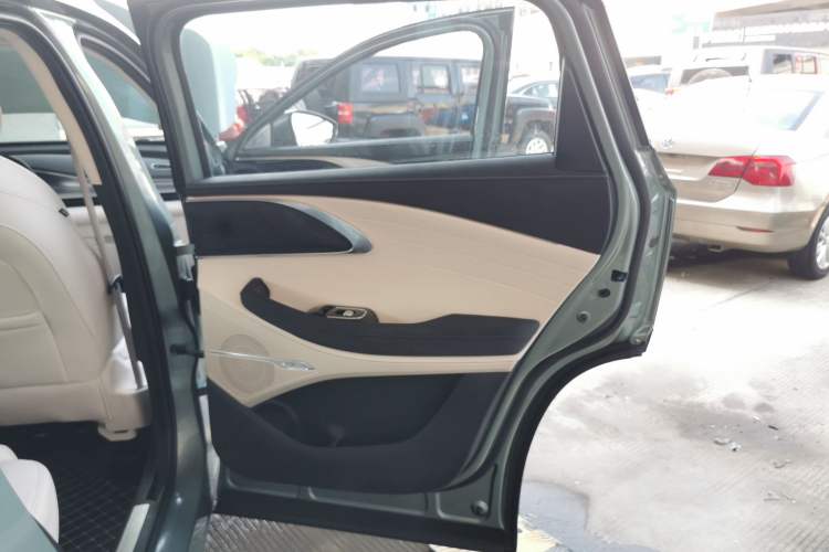 Used EXEED Lingyun 2024 300T Two-Wheel Drive Starlight Edition Right Rear Door Interior