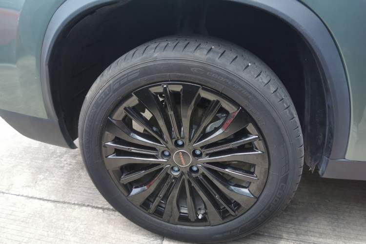 Used EXEED Lingyun 2024 300T Two-Wheel Drive Starlight Edition Right Rear Wheel Hub