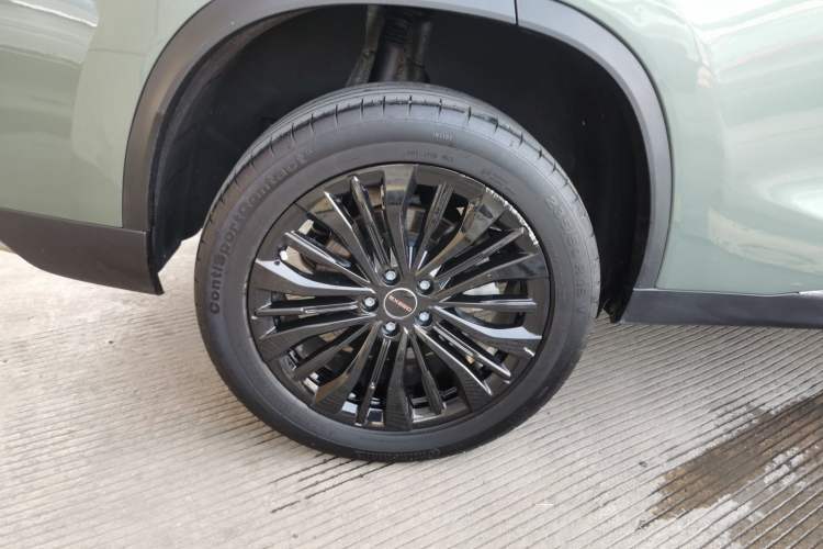 Used EXEED Lingyun 2024 300T Two-Wheel Drive Starlight Edition Right Rear Wheel Hub