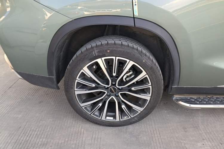 Used EXEED Lingyun 2024 400T Two-Wheel-Drive Star Prestige Edition Right Rear Wheel Hub