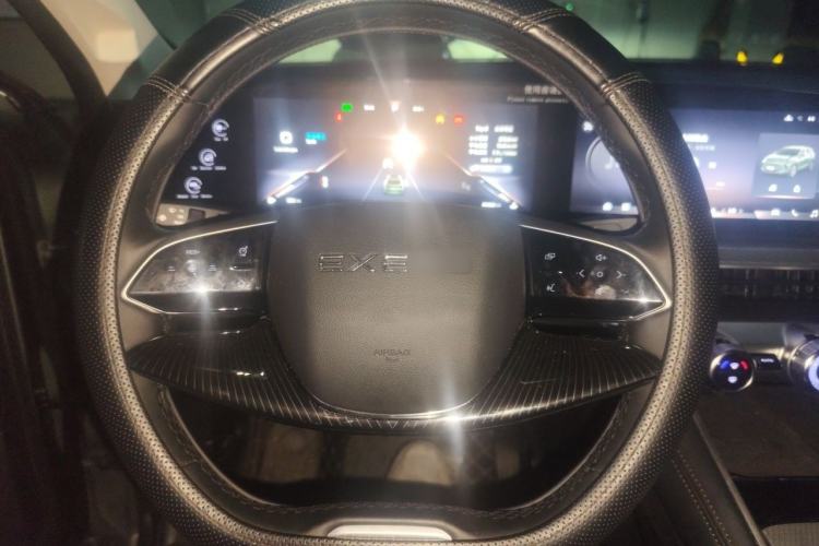 Used EXEED Lingyun 2024 300T Two-Wheel Drive Starlight Edition Steering Wheel