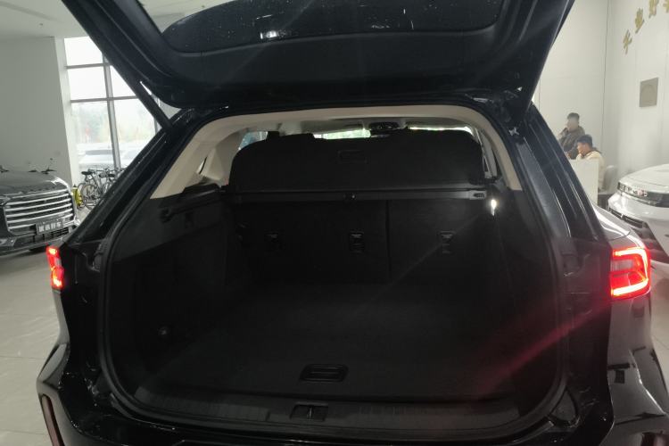 Used EXEED Lingyun 2024 300T Two-Wheel Drive Starlight Edition Trunk