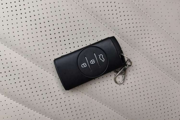 Used EXEED Lingyun 2024 300T Two-Wheel Drive Starlight Edition Vehicle Key