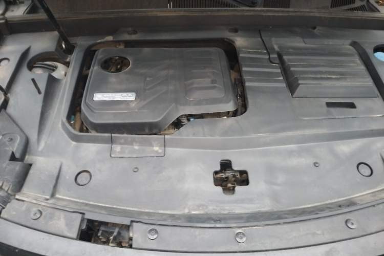 Used EXEED Lingyun 2024 400T Two-Wheel-Drive Star Prestige Edition Engine Bay