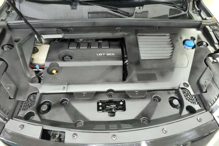 Used EXEED Lingyun 2024 300T Two-Wheel Drive Starlight Edition Engine Bay