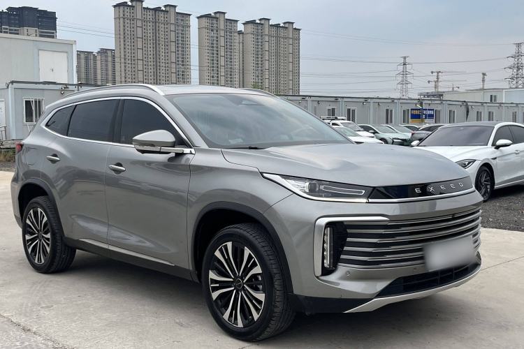 Used EXEED Lingyun 2024 300T Two-Wheel Drive Starlight Edition Exterior 2