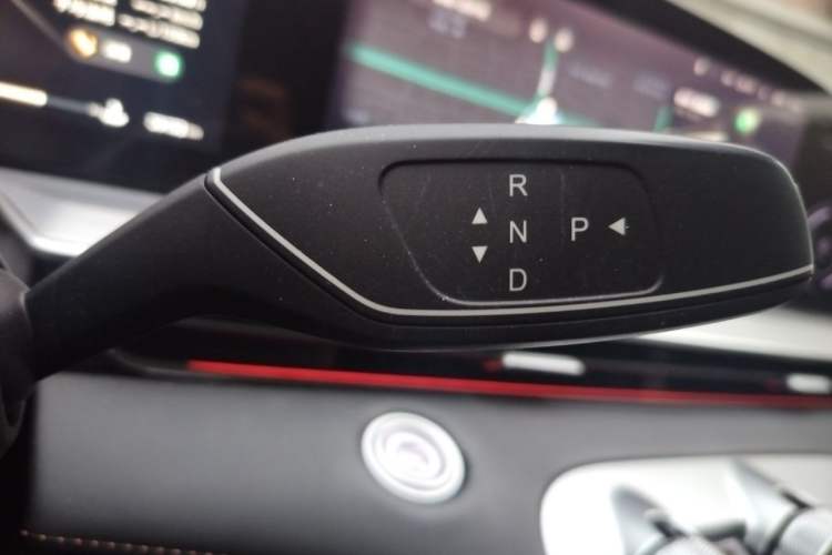 Used EXEED Lingyun 2024 400T Two-Wheel-Drive Star Prestige Edition Gear Lever