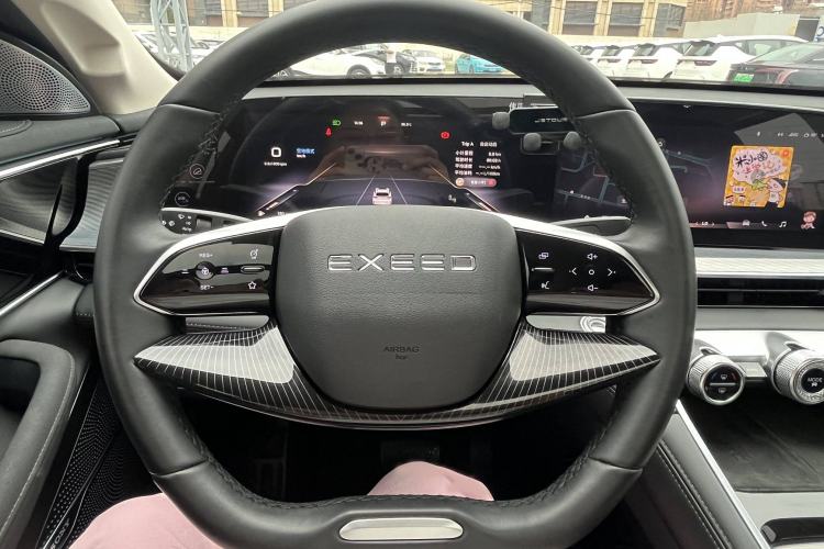 Used EXEED Lingyun 2024 300T Two-Wheel Drive Starlight Edition Interior 3