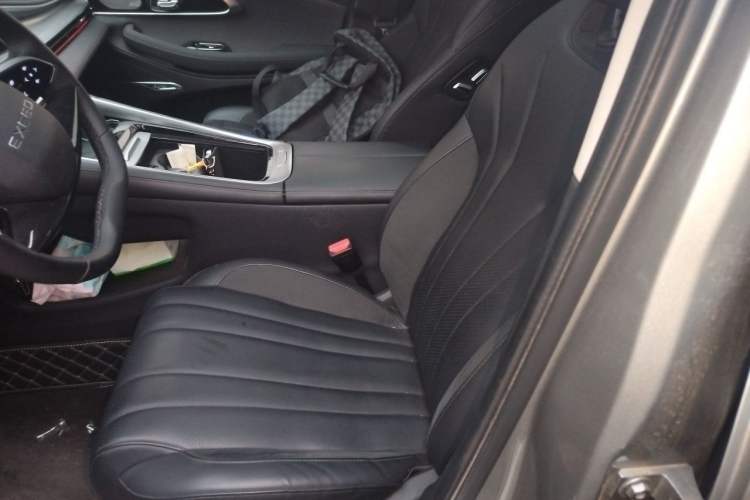 Used EXEED Lingyun 2024 400T Two-Wheel-Drive Star Prestige Edition Left Front Seat