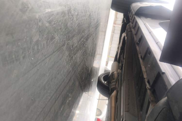 Used EXEED Lingyun 2024 400T Two-Wheel Drive International Version Right Side Sill