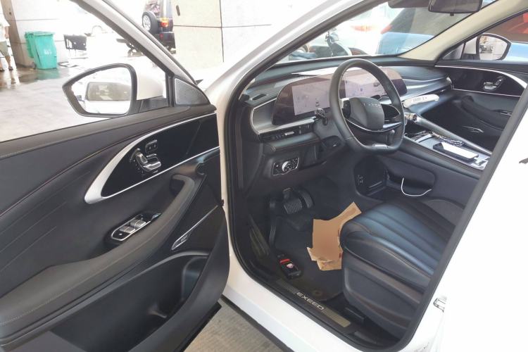 Used EXEED Lingyun 2024 300T Two-Wheel Drive Starlight Edition Driver Seat