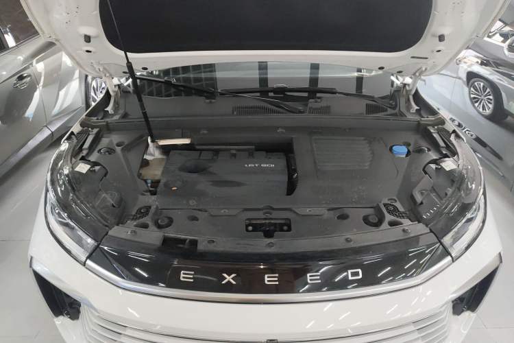 Used EXEED Lingyun 2024 300T Two-Wheel Drive Starlight Edition Engine Bay