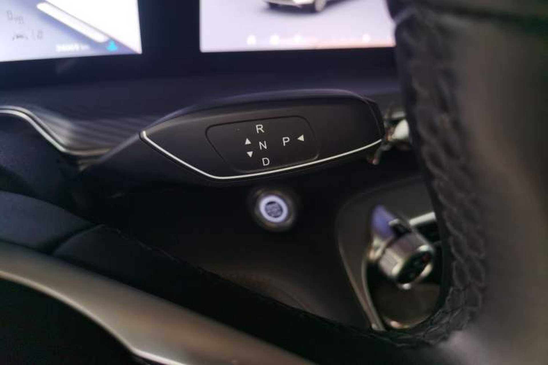 Used EXEED Lingyun 2024 300T Two-Wheel Drive Starlight Edition Gear Lever