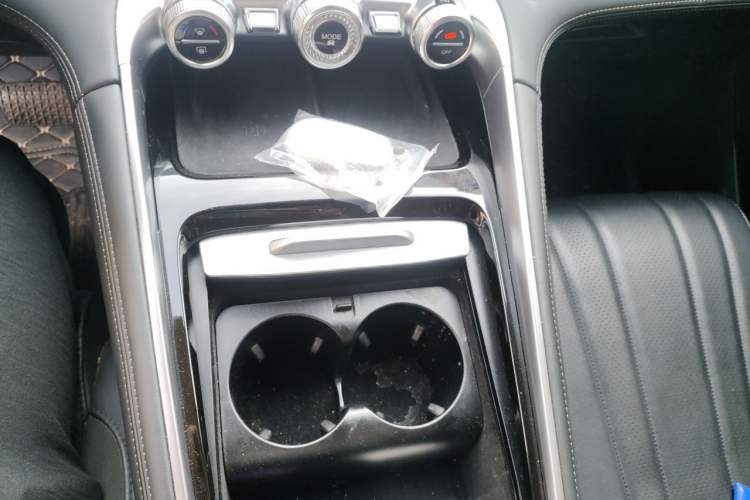 Used EXEED Lingyun 2024 300T Two-Wheel Drive Starlight Edition Gear Lever