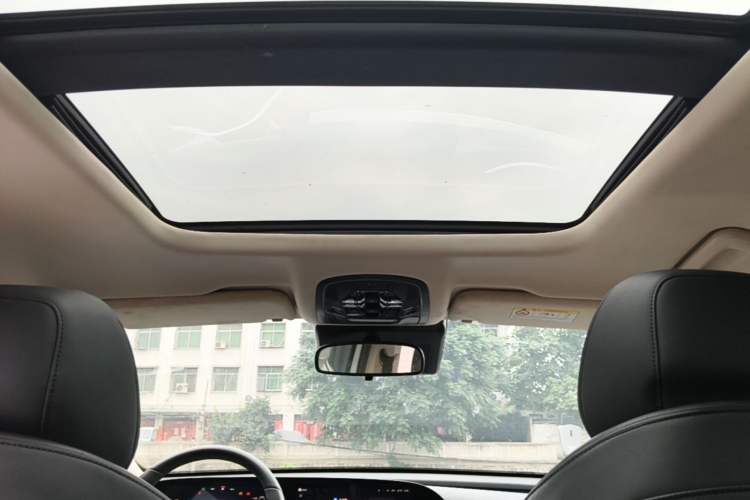 Used EXEED Lingyun 2024 300T Two-Wheel Drive Starlight Edition Headliner