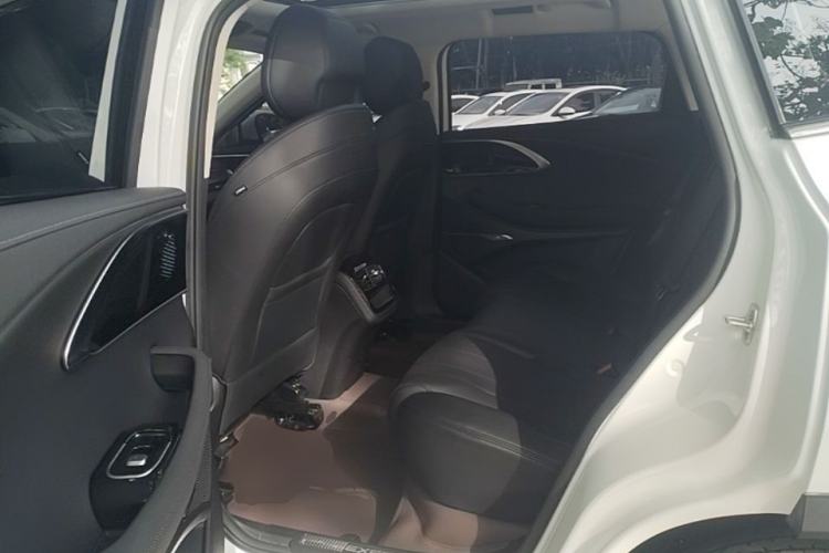 Used EXEED Lingyun 2024 400T Two-Wheel-Drive Star Prestige Edition Interior 4