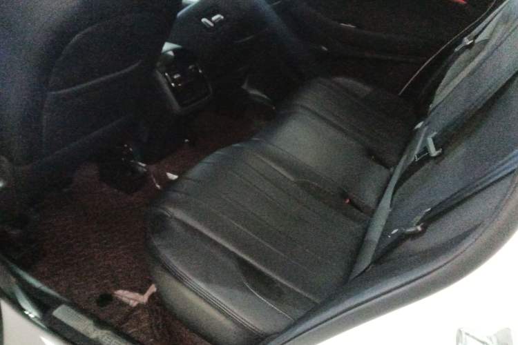 Used EXEED Lingyun 2024 400T Four-Wheel Drive International Version Interior 4