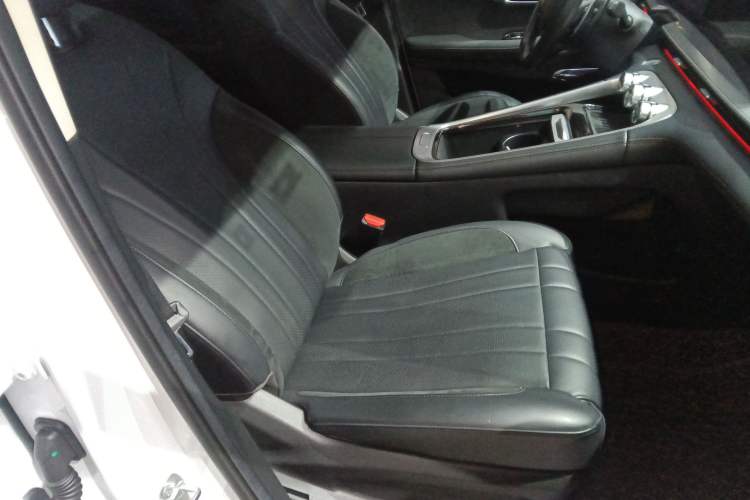 Used EXEED Lingyun 2024 400T Four-Wheel Drive International Version Right Front Seat