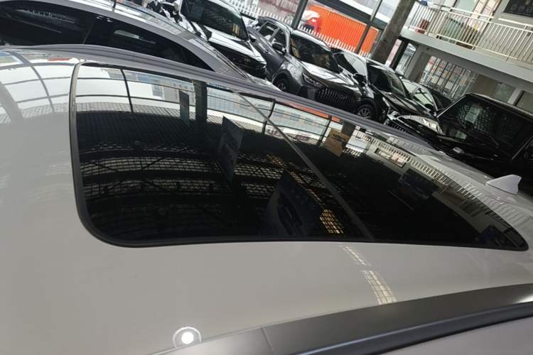 Used EXEED Lingyun 2024 400T Two-Wheel-Drive Star Prestige Edition Roof