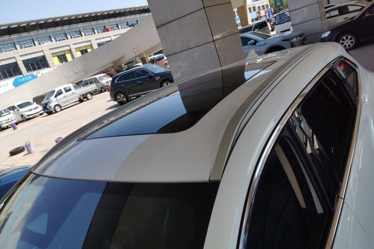 Used EXEED Lingyun 2024 300T Two-Wheel Drive Starlight Edition Roof