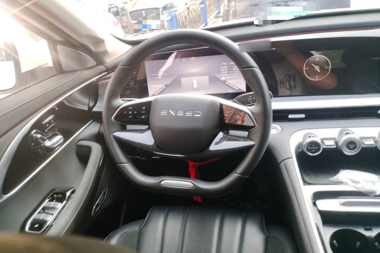 Used EXEED Lingyun 2024 300T Two-Wheel Drive Starlight Edition Steering Wheel