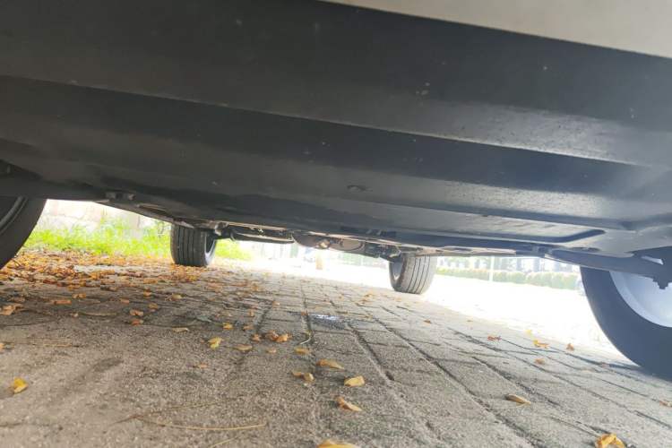 Used EXEED Lingyun 2025 300T Two-Wheel Drive Starry Edition Chassis Front
