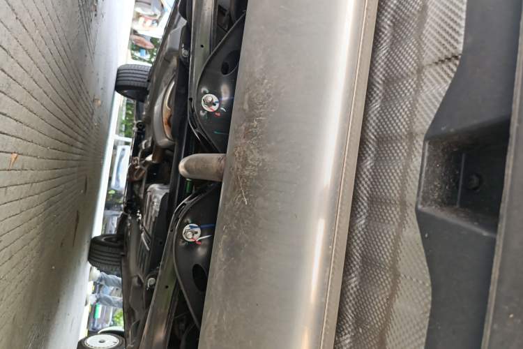 Used EXEED Lingyun 2025 300T Two-Wheel Drive Starry Edition Chassis Rear