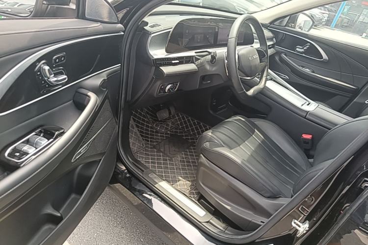 Used EXEED Lingyun 2025 300T Two-Wheel Drive Starry Edition Driver Seat