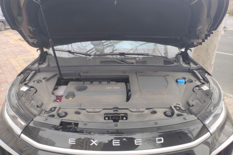 Used EXEED Lingyun 2025 Model 300T Two-Wheel-Drive Moonlit Night Edition Engine Bay