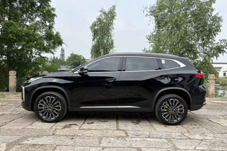 Used EXEED Lingyun 2025 300T Two-Wheel Drive Starry Edition Exterior 4