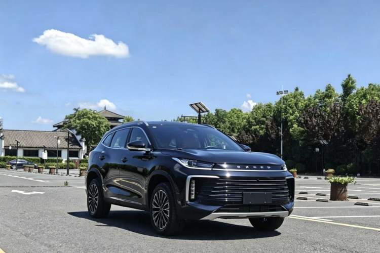 Used EXEED Lingyun 2025 300T Two-Wheel Drive Starry Edition Exterior 5