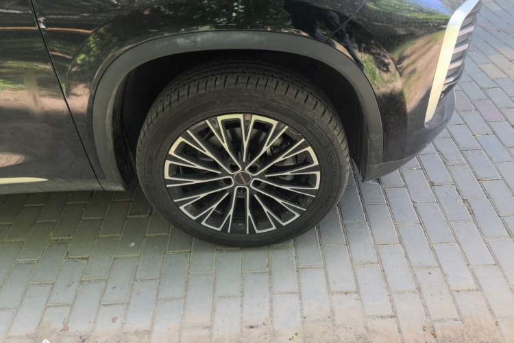 Used EXEED Lingyun 2025 300T Two-Wheel Drive Starry Edition Exterior 7