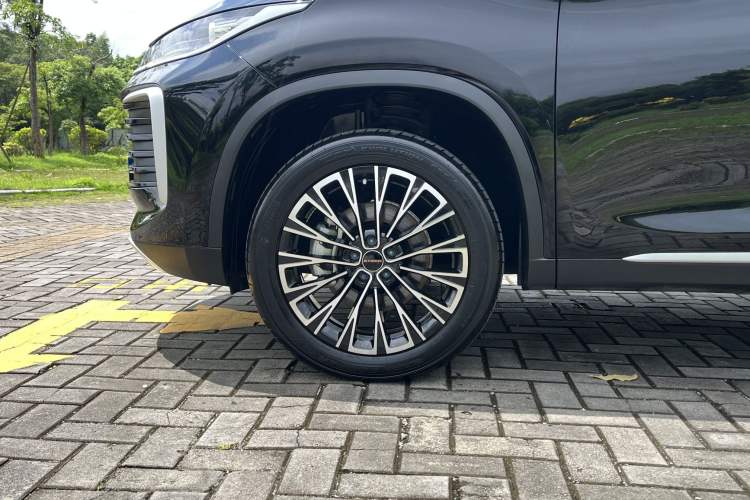 Used EXEED Lingyun 2025 300T Two-Wheel Drive Starry Edition Exterior 9