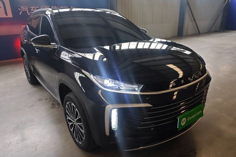 Used EXEED Lingyun 2025 300T Two-Wheel Drive Starry Edition Front Right 45 Deg