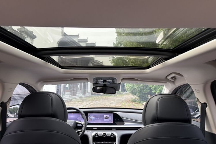Used EXEED Lingyun 2025 300T Two-Wheel Drive Starry Edition Headliner