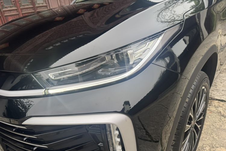 Used EXEED Lingyun 2025 300T Two-Wheel Drive Starry Edition Left Front Headlight