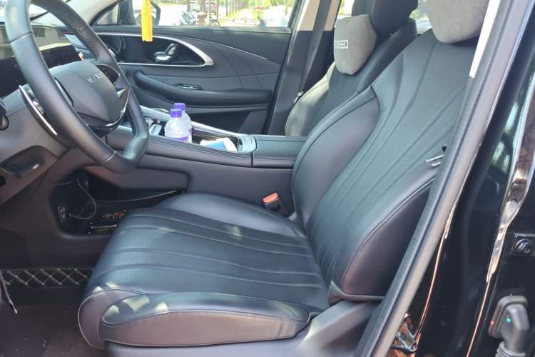 Used EXEED Lingyun 2025 300T Two-Wheel Drive Starry Edition Left Front Seat